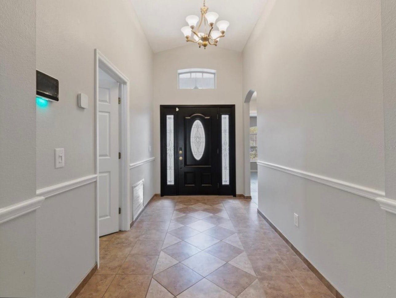 Building Photo - 5725 Hawklake Rd