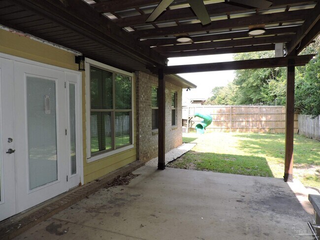 Building Photo - 4221 Essex Terrace Cir