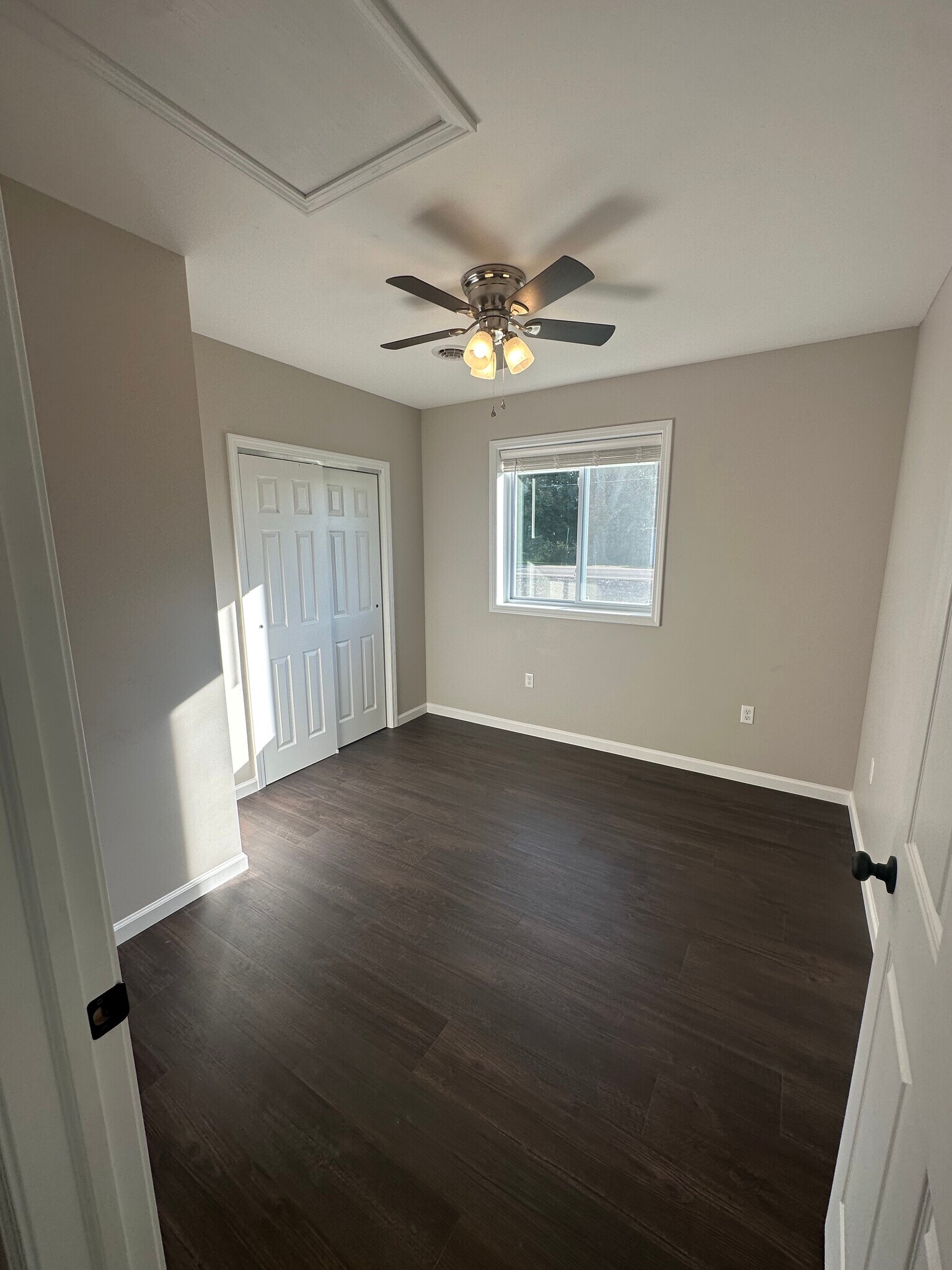 Building Photo - 6351 E Townline Rd