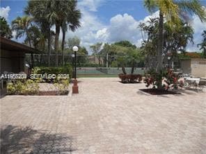 Building Photo - 10875 SW 112th Ave