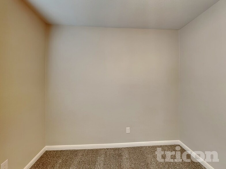 Building Photo - 162 Colter Dr