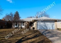 Building Photo - Sterling Heights brick ranch with 3 bedroo...