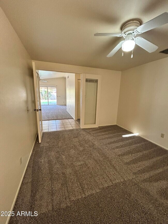 Building Photo - 2120 N Yucca Ct