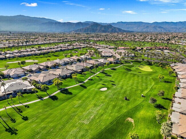 Building Photo - 80149 Royal Birkdale Dr