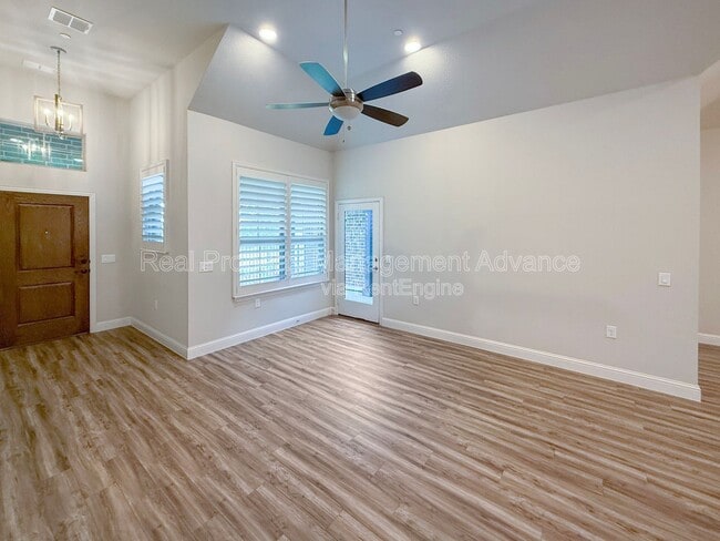 Building Photo - 3750 Dalea Dr