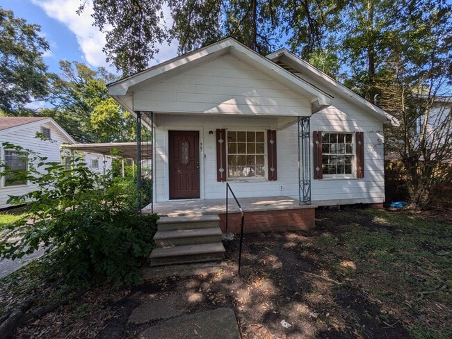 Primary Photo - 305 Alabama Ave