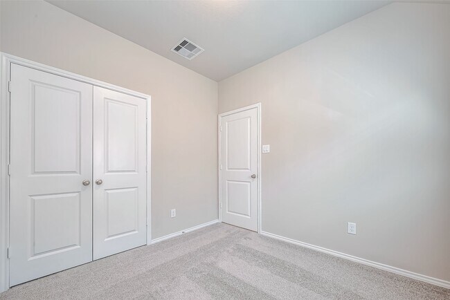 Building Photo - 31953 Retama Rnch Dr