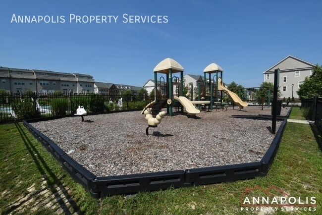 Building Photo - 2982 Cornfield Ave