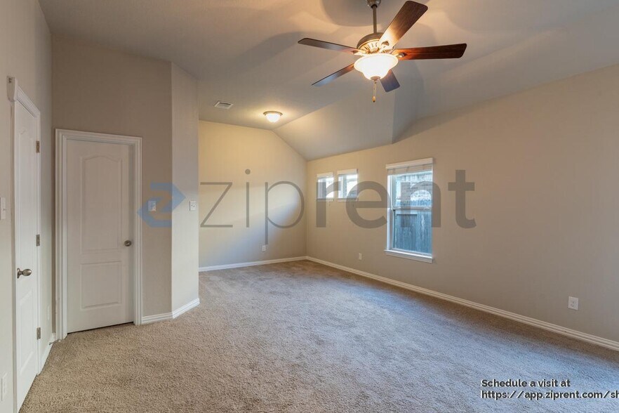 Building Photo - 20020 Rhiannon Ln