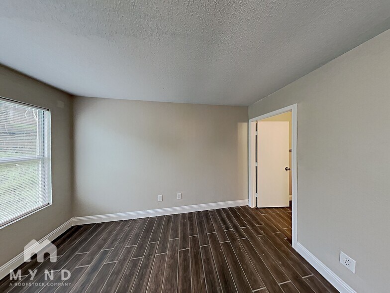 Building Photo - 1418 Mill Branch Dr