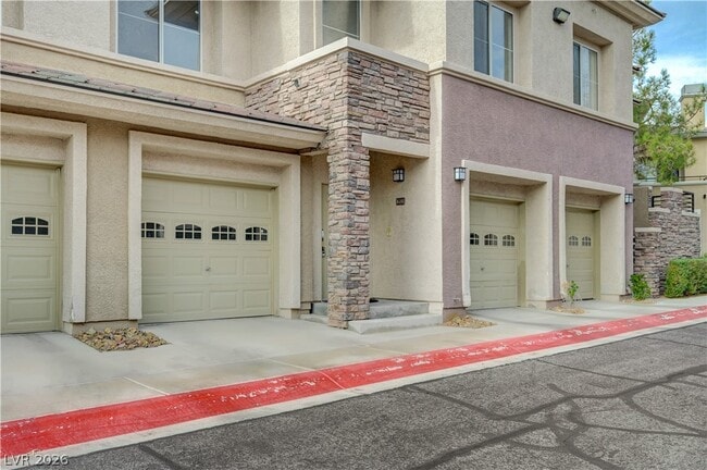 Building Photo - 673 Peachy Canyon Cir