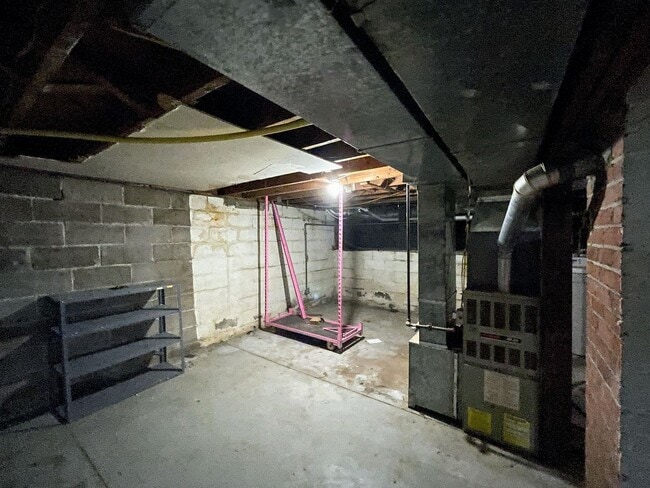 Building Photo - 2 Bed In Great Location