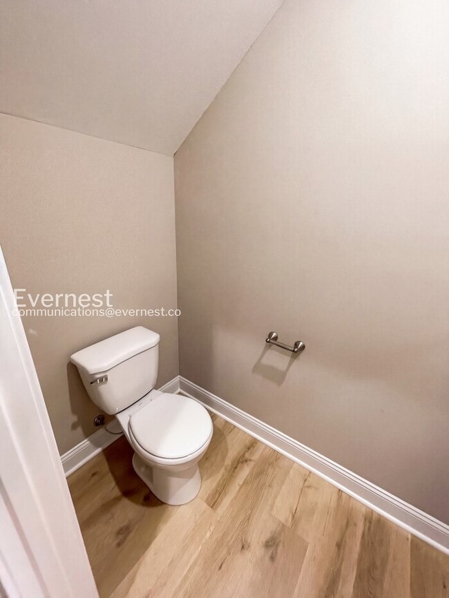 Building Photo - 3385 Polly Dr