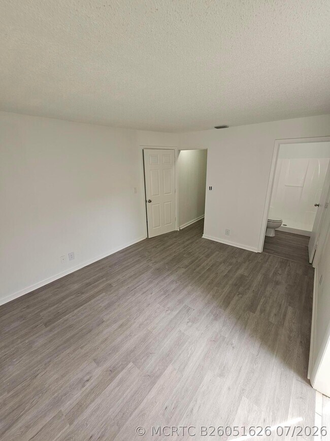Building Photo - 5665 Boynton Cove Way