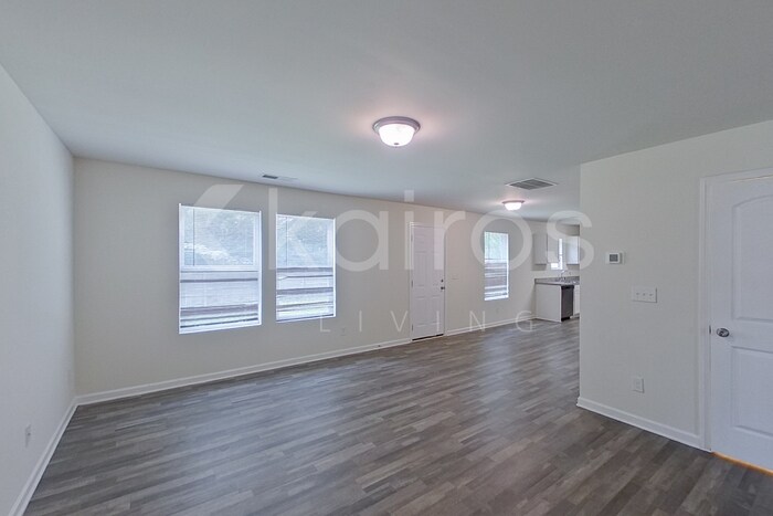 Building Photo - 232 Fox Chase Wy
