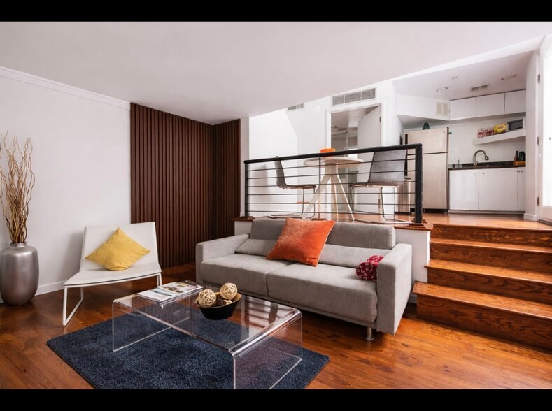 Tv / dinning room - 8665 Clifton Way