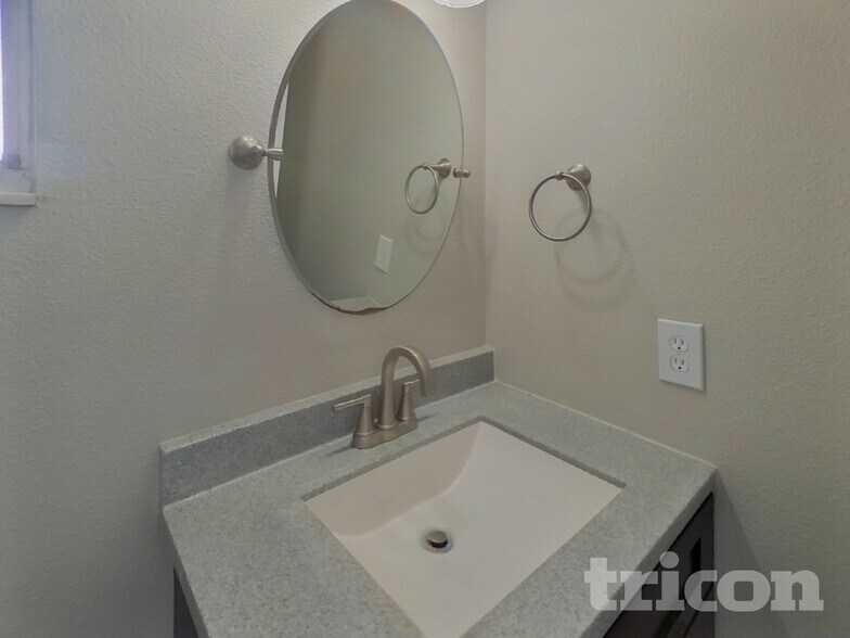 Building Photo - 2550 Mill Run Blvd