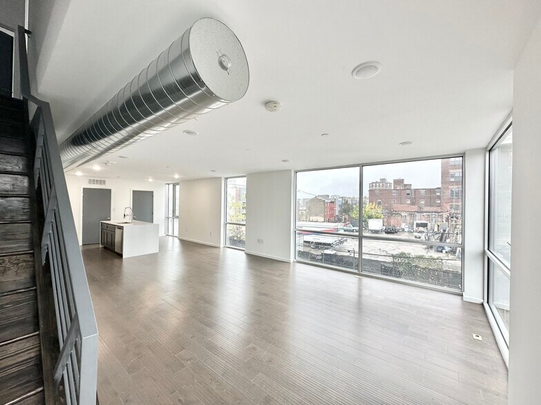 Building Photo - 1500 N 8th St