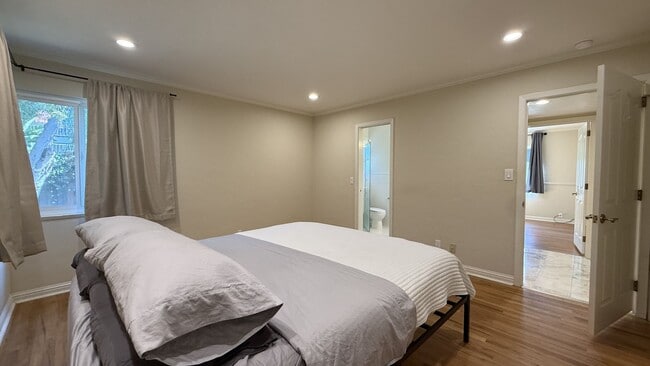 Building Photo - 3BD/2BA Willow Glen Single-Family Home with Spacious Layout