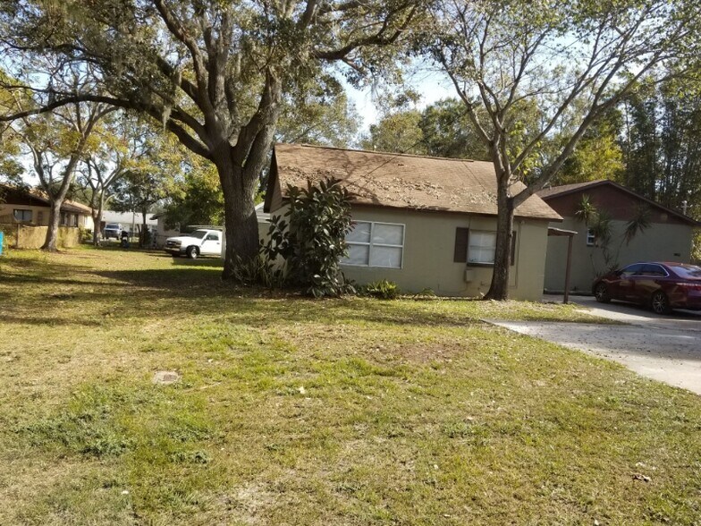 Building Photo - 15149 Westminister Ave