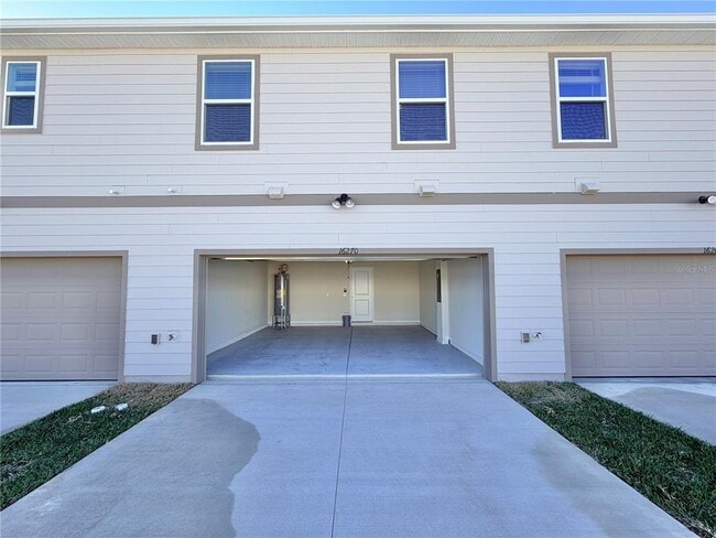 Building Photo - 16270 Merry Aly