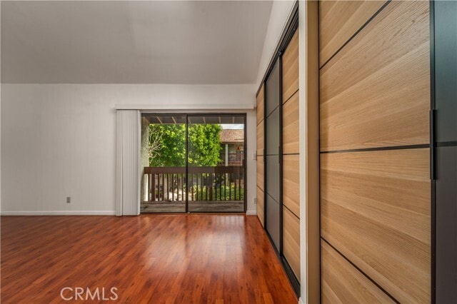 Building Photo - 5720 Owensmouth Ave