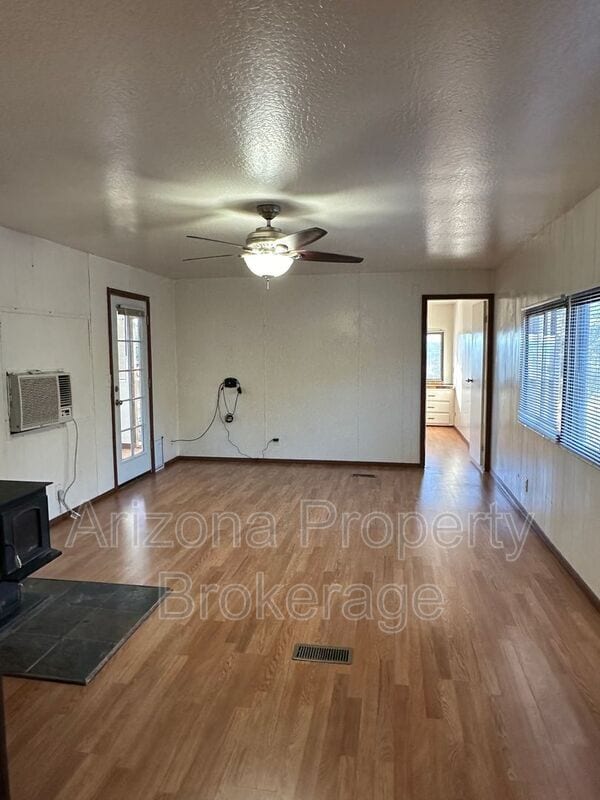Building Photo - 7786 Toya Vista Rd