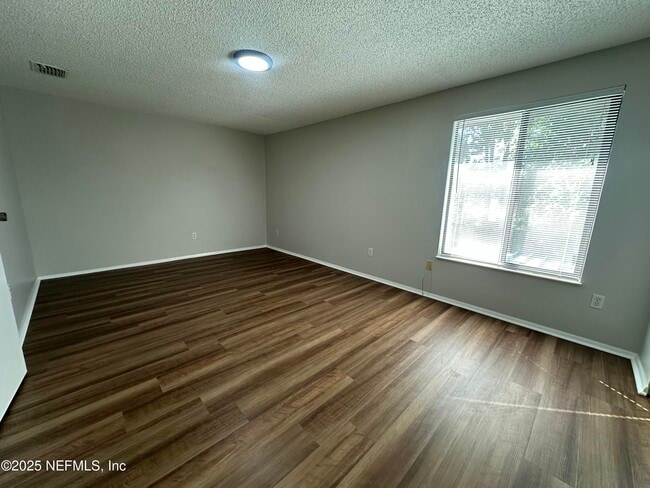 Building Photo - 7042 Prestwick Cir S