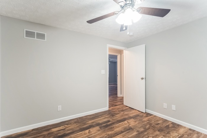 Building Photo - 3316 Timber Oak Dr