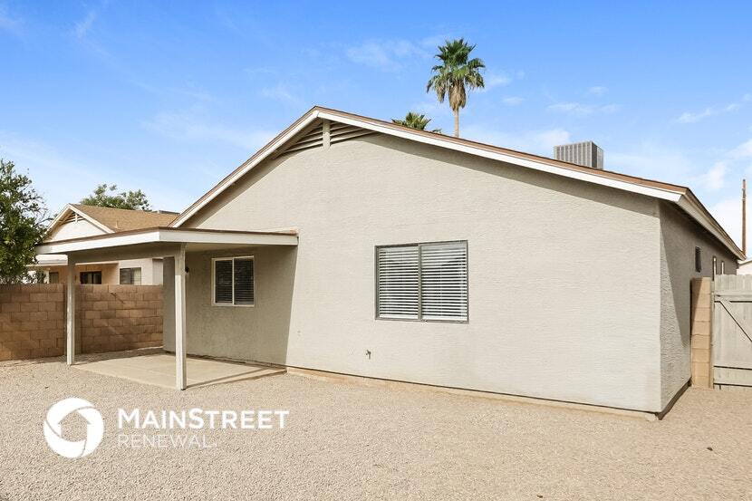 Building Photo - 8619 W College Dr