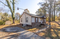 Building Photo - 4864 Shell Ln