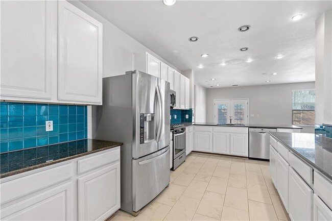 Building Photo - 4036 Barlow Dr