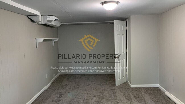 Building Photo - Newly Updated, 4 Bedroom  2 Bathroom Home ...