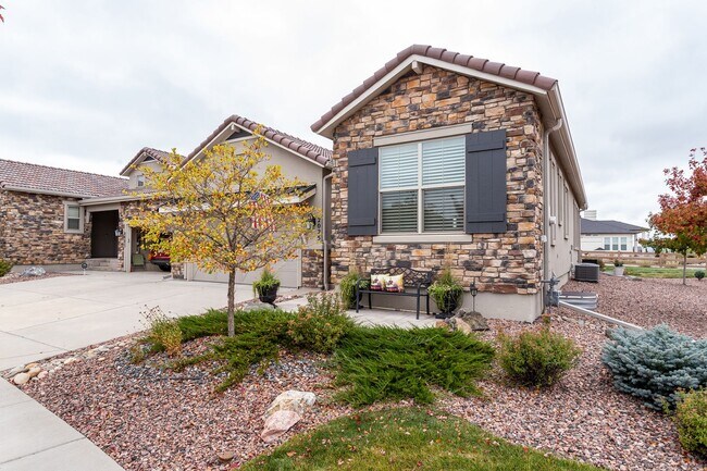 Primary Photo - Stunning Flying Horse Patio Home with Stun...