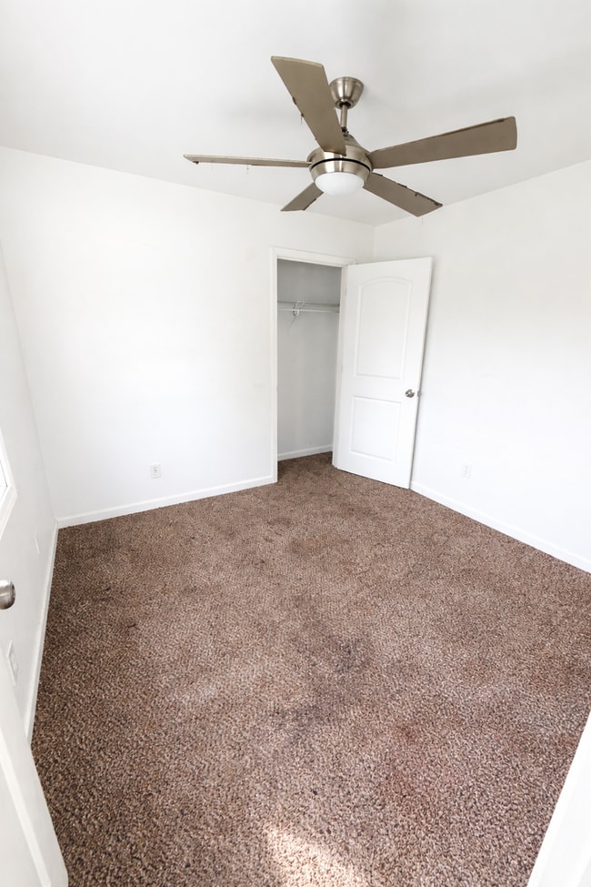 Building Photo - Beautiful 2 Bed 2 Bath Home - Includes Stove & Refrigerator