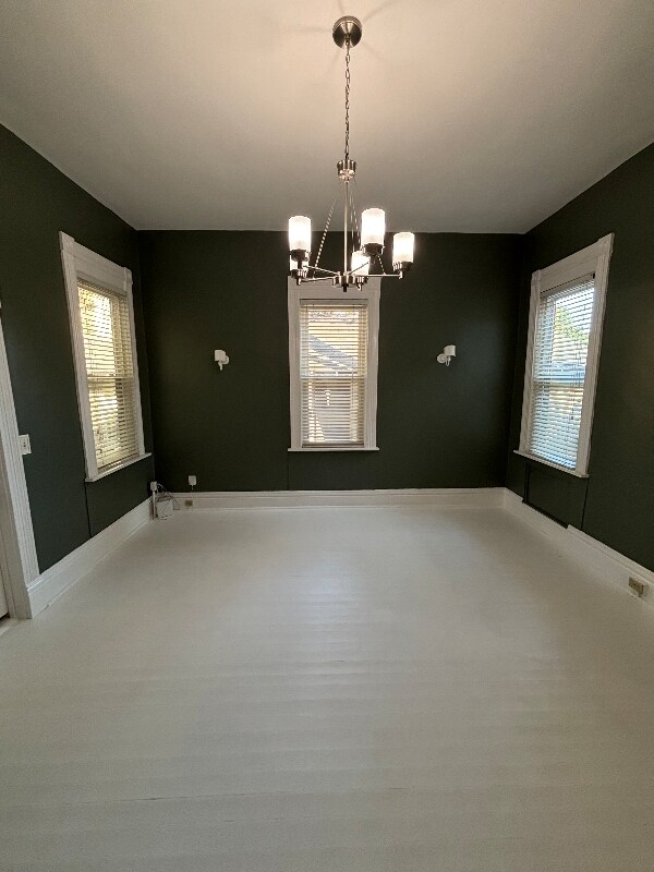 Building Photo - 1570 Linden Ave