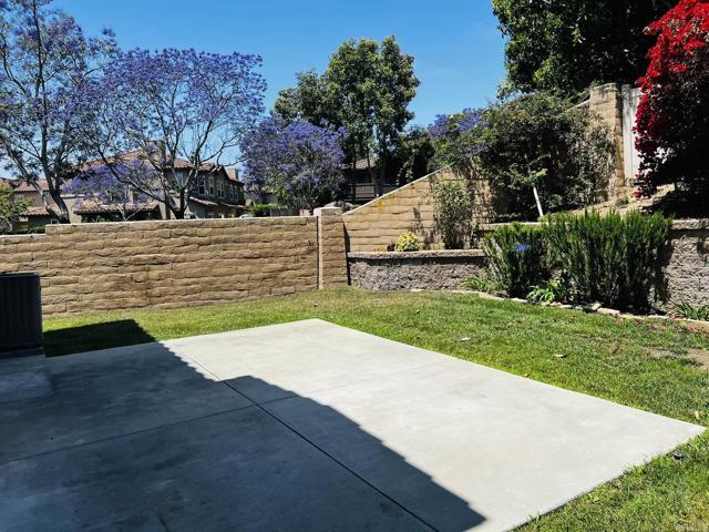 Building Photo - 6033 Paseo Hermosa
