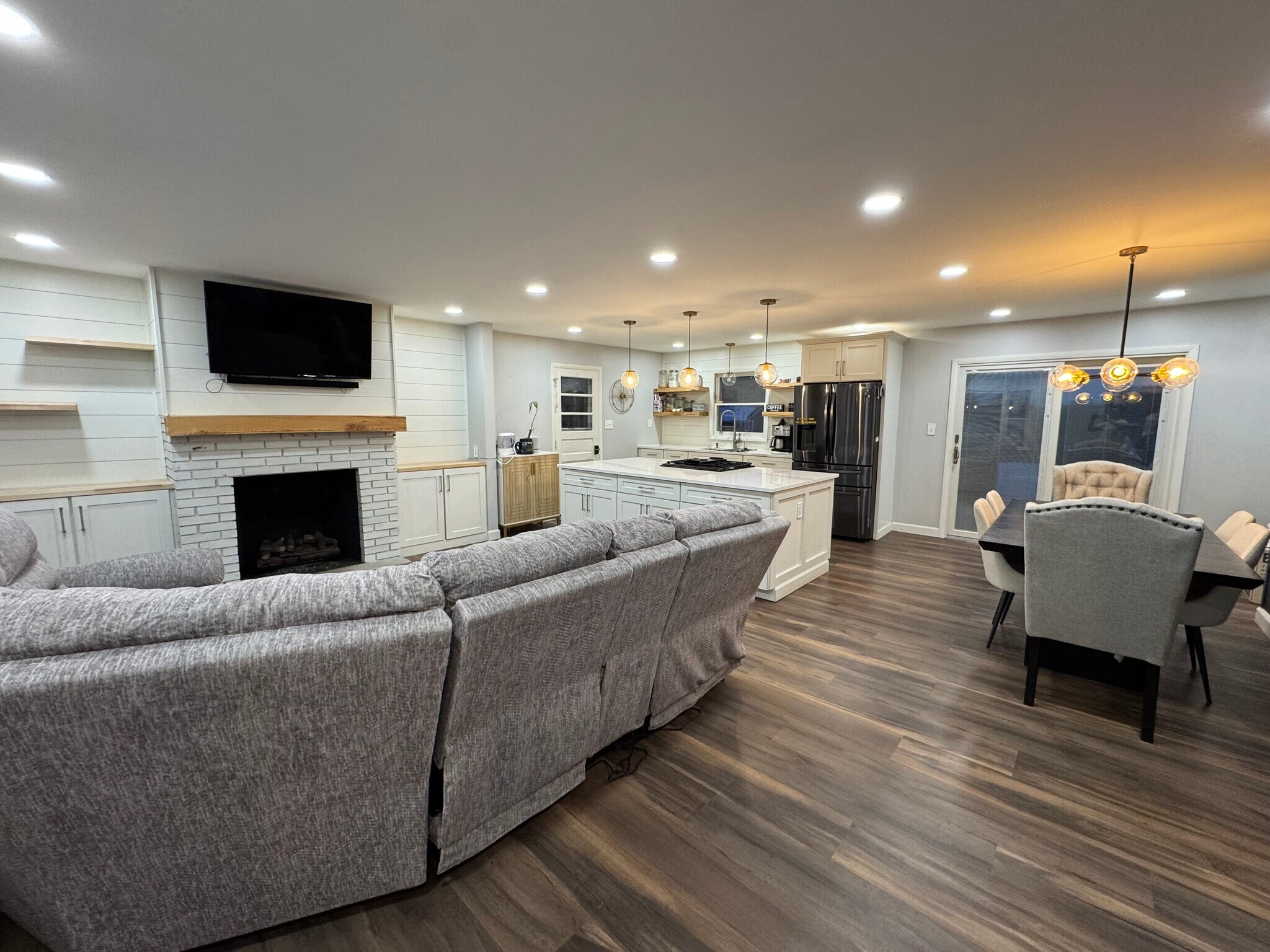 Building Photo - 313 N 250 W