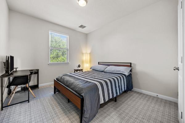 Building Photo - 8302 Turnberry Ln