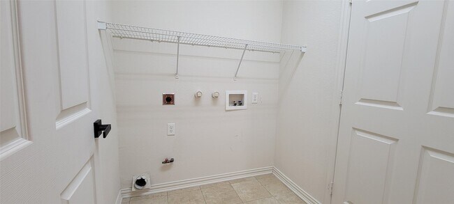 Building Photo - 1467 Cattle Baron Ct
