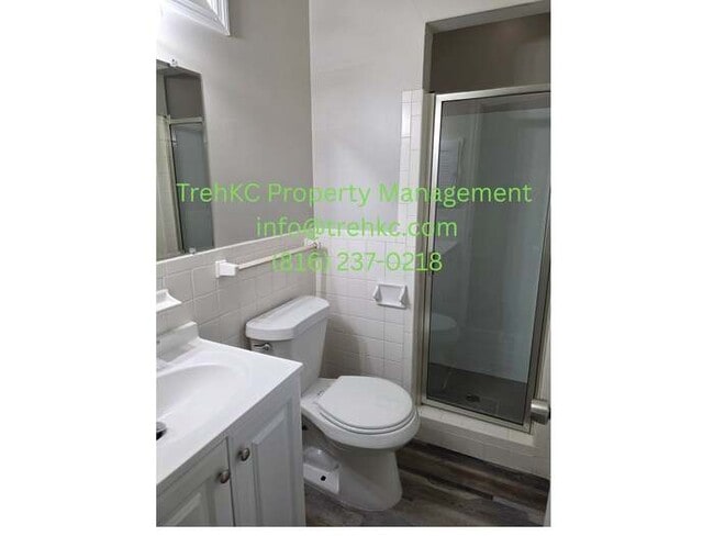 Building Photo - 1860 E 76th Terrace