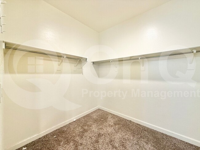 Building Photo - 4101 W Alabama Ln