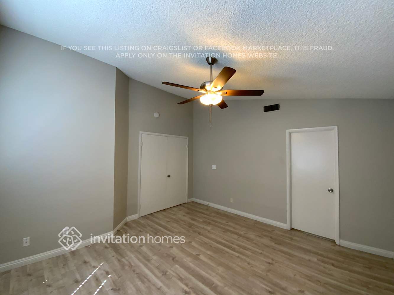 Building Photo - 4041 Hazelridge Dr