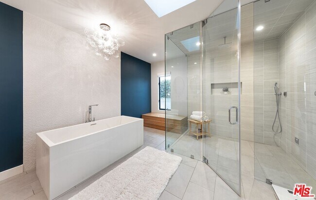 Building Photo - 7826 W 80th St