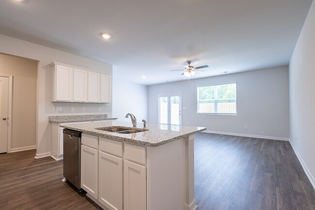 Building Photo - 3422 Firestone Dr