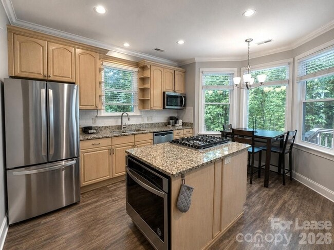 Building Photo - 6629 Tuskan Dr