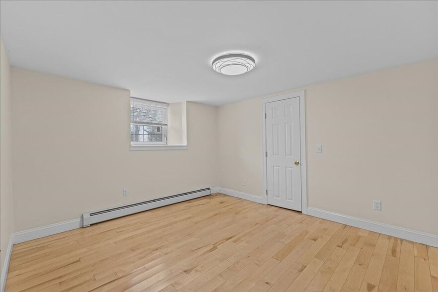 Building Photo - 375 St Paul St