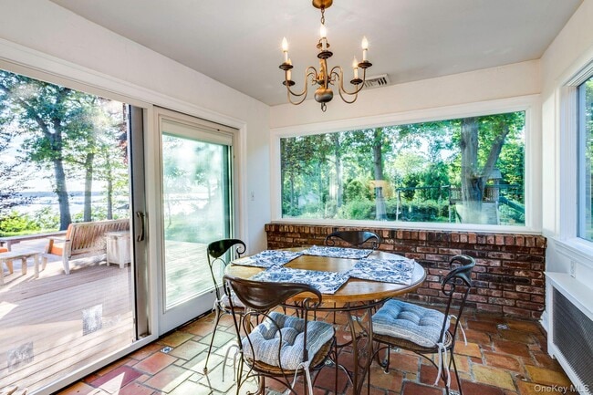 Building Photo - 140 Old Winkle Point Rd