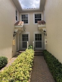 Building Photo - 1380 Tiffany Ln