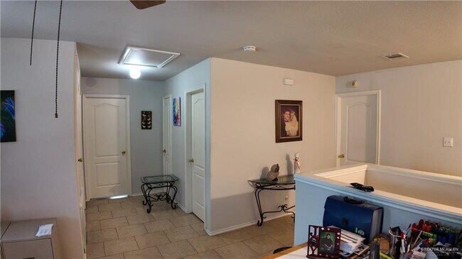 Building Photo - 3908 Redbird Ave